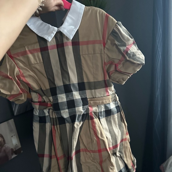 Burberry dress size 18-24 months